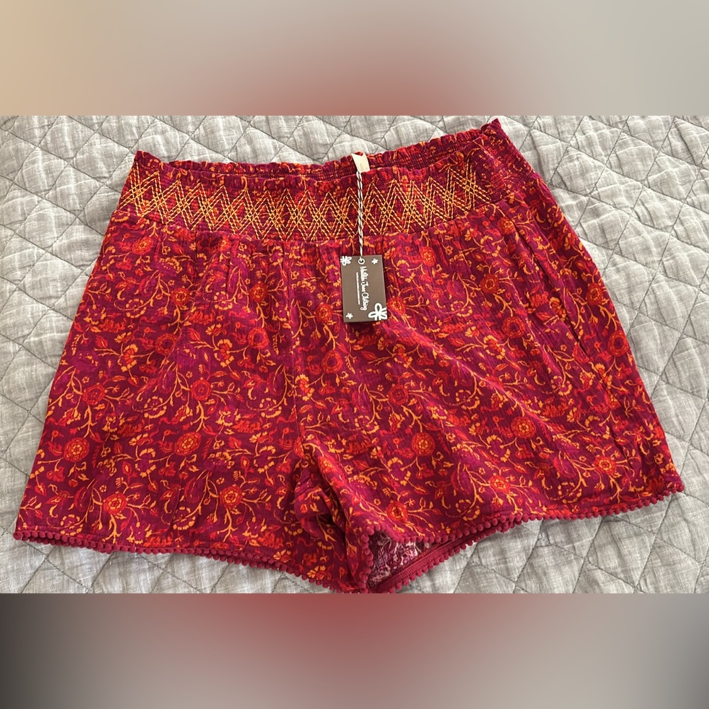 NWT Matilda Jane Hawaiian Lei Shorts